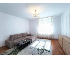 De închiriat: vilă renovată, Mihai Eminescu. 1 000 E/lună. Comision 0 - Imagine 11