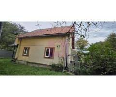 Cabana de vânzare în Bușteni – vedere spre Caraiman și 650 mp de teren - Imagine 2