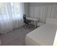 Imobiliare inchiriere apartament 3 camere - Imagine 2