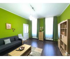 Apartament central, 2 camere, centrala gaz. 390 E/lună. Comision 0 - Imagine 2