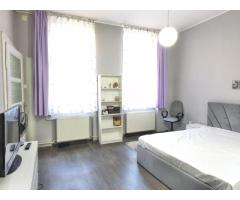 Apartament central, 2 camere, centrala gaz. 390 E/lună. Comision 0 - Imagine 6