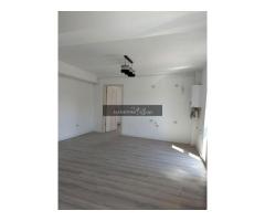 Apartament spațios | 3 camere | 2 băi | parcare | C. Baciului