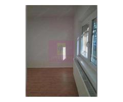 Vanzare apartament Nerva Traian-adiacent - Imagine 5