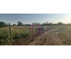 Săbăreni, lot de casă 1050 mp, curent lângă teren - Imagine 3