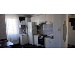 Apartament 2 camere zona Pandurilor + garaj construit cu autorizatie