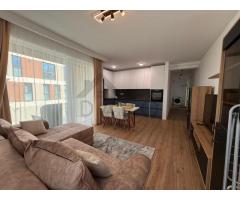 Inchiriez apartament cu 2 camere , bloc nou