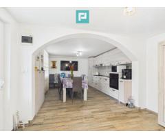 Casă solidă în Curtici cu teren de 1166 mp