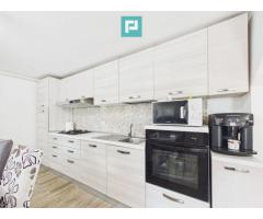 Casă solidă în Curtici cu teren de 1166 mp - Imagine 2