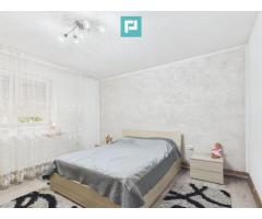 Casă solidă în Curtici cu teren de 1166 mp - Imagine 6