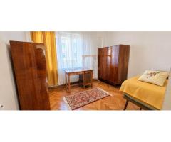 Vând apartament cu trei camere Tudor confort 1