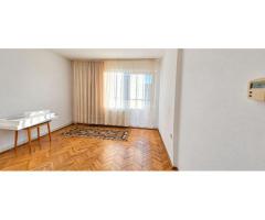 Vând apartament cu trei camere Tudor confort 1 - Imagine 2