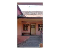 casa la tara in localitate la 30 kilometri de oras