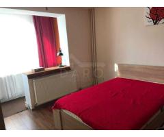 De vanzare apartament 2 camere - Imagine 3