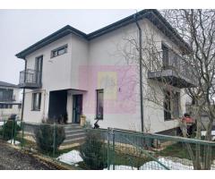 Joița, casă P+1E+pod, 124 mp utili + terasă, balcoane, magazie