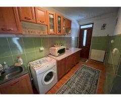 Apartament cu 2 camere de vânzare în Sinaia - Imagine 4