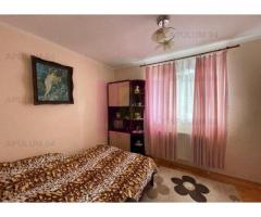 Apartament cu 2 camere de vânzare în Sinaia - Imagine 12