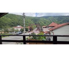 Cabana cu 4 camere de vanzare in Sinaia - Imagine 2