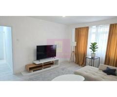 Vanzare apartament 3 camere Bd. Unirii stradal-Centru Civic