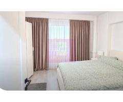 Vanzare apartament 3 camere Bd. Unirii stradal-Centru Civic - Imagine 2