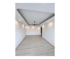Apartament 3 camere de vanzare, zona lujerului