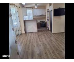 Casă Livezeni 815 mp teren, casa primitoare ,la doar 5 minute de oraș. - Imagine 5