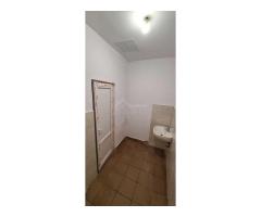 Închiriez spațiu comercial în centrul din Cristești – 75 mp - Imagine 5