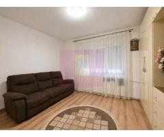 Vanzare apartament 2camere- zona Decebal - Imagine 2