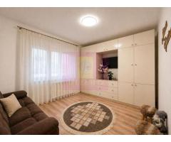 Vanzare apartament 2camere- zona Decebal - Imagine 4