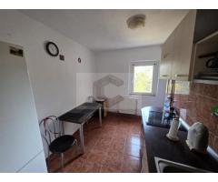 Apartament cu 3 camere de vanzare, zona Girocului, Timisoara