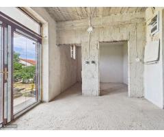 Clădire 850 mp, Czaran Gyula, 8 parcări - Imagine 8