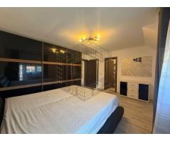 Duplex 5 camere de vânzare, 3 băi, fotovoltaice, Dumbrăvița - Imagine 12