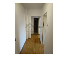 Apartament de vânzare cu 2 camere zona Tudor