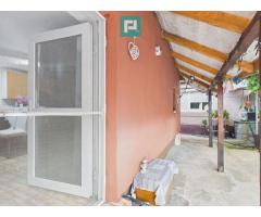 Casă cu 2 corpuri, teren 398 mp, Oradea - Imagine 3