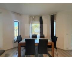 Duplex de vanzare,4 camere si 3 bai, acces auto, Dumbravita - Imagine 5