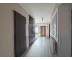 Duplex de vanzare,4 camere si 3 bai, acces auto, Dumbravita - Imagine 6
