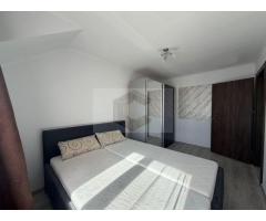 Duplex de vanzare,4 camere si 3 bai, acces auto, Dumbravita - Imagine 12
