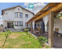 Casă 225 mp cu teren 1.482 mp în Leș