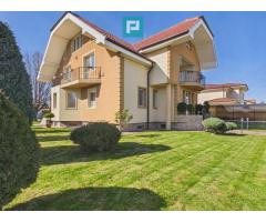 Vilă 343 mp utili, teren 600 mp, Oncea – Oradea