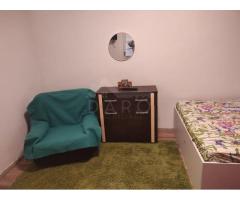 De inchiriat apartament la casa - Imagine 8