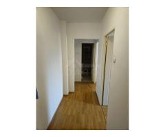 Apartament de vânzare cu 2 camere zona Tudor