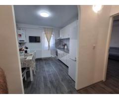 Apartament cu 2 camere , renovat , situat în zona Iosefin - Imagine 10