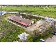 Hala industrială cu teren 10.495 mp – potențial supermarket, Lipova - Imagine 11