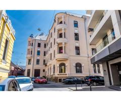 Apartament cu 2 camere în Palatul Bohuș - 0% COMISION