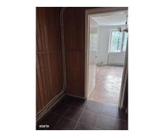 BRASADAS vinde ap 2 cam etaj 1/4 CARPATI. - Imagine 8