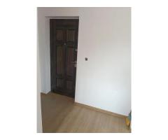 BRASADAS vinde ap 4 cam etaj 4/4 CENTRU. - Imagine 7