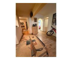 Vand Apartament 3 camere M16