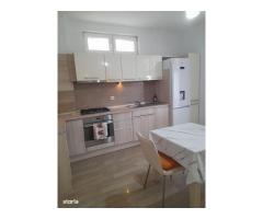 Jumatate din casa duplex D+P+E , 4 camere  in spatele strandului - Imagine 2