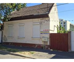 BRASADAS vinde casa cu 3 camere