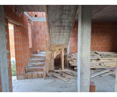 BRASADAS vinde casa in constructie de tip DUPLEX in Odoreu. - Imagine 3