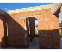 BRASADAS vinde casa in constructie de tip DUPLEX in Odoreu. - Imagine 5